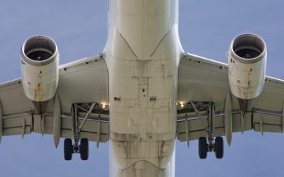 Y a t il un risque de prendre l’avion avec des prothèses mammaires?